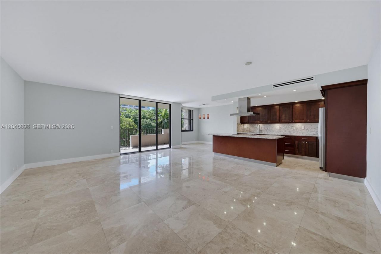 161 Crandon Blvd, Unit 326, Key Biscayne, FL 33149 Photo