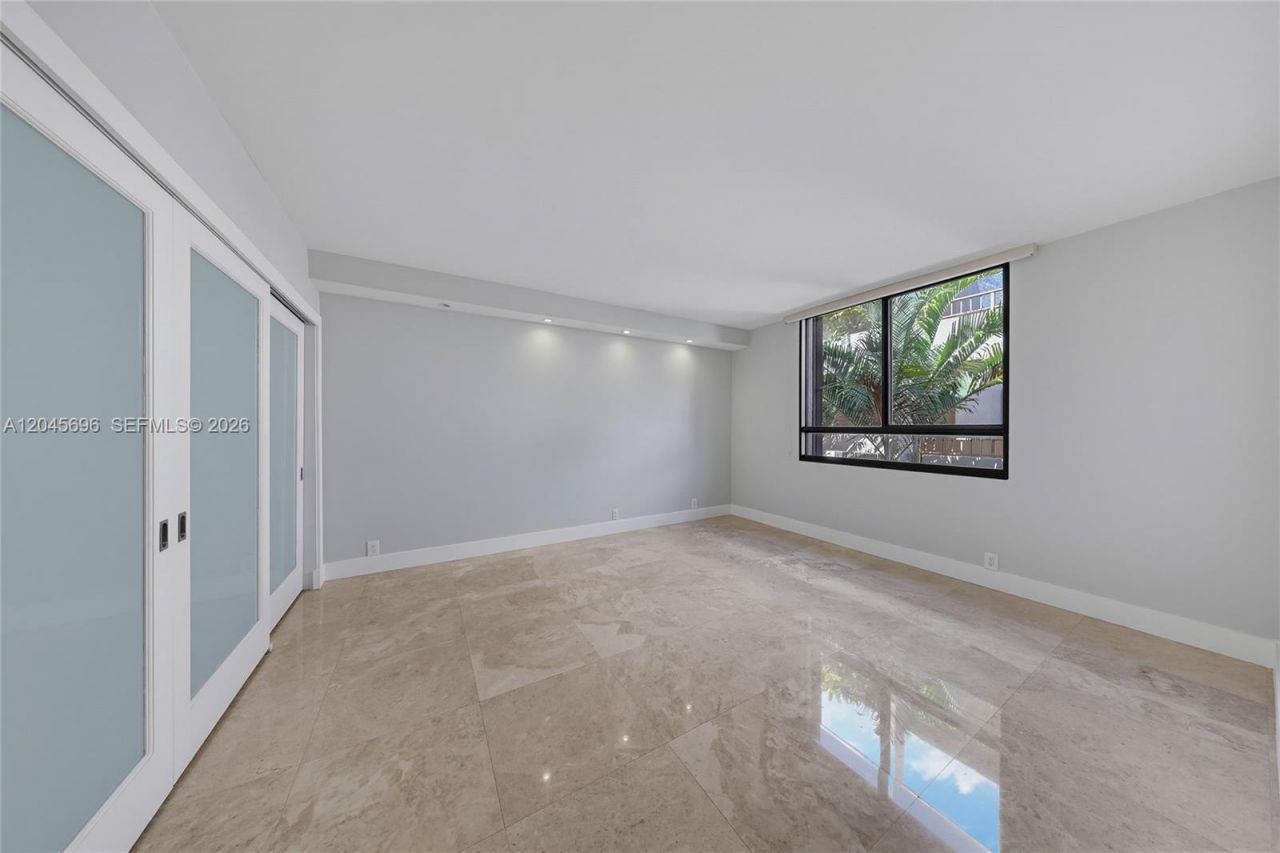 161 Crandon Blvd, Unit 326, Key Biscayne, FL 33149 Photo