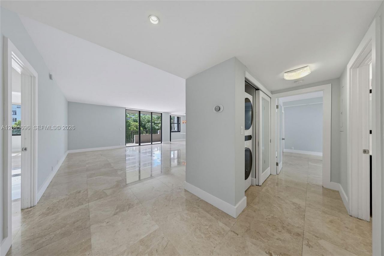 161 Crandon Blvd, Unit 326, Key Biscayne, FL 33149 Photo