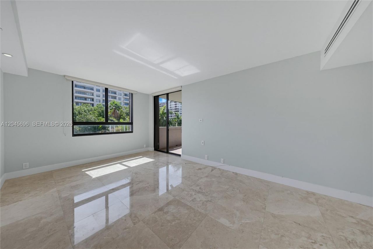 161 Crandon Blvd, Unit 326, Key Biscayne, FL 33149 Photo