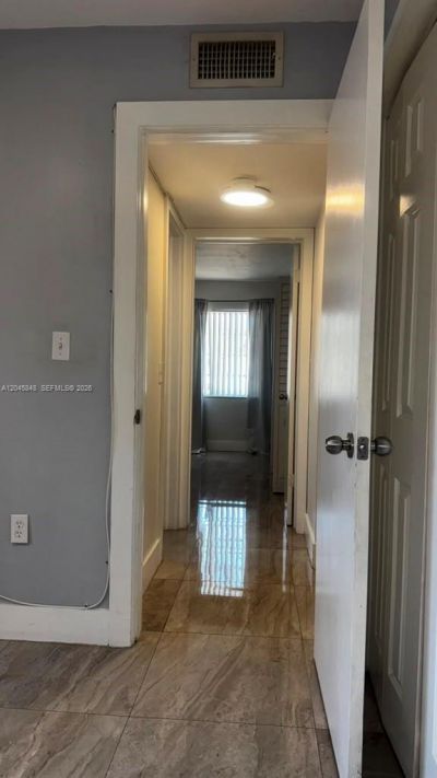 145 SW 30th Ct , Unit 209B, Miami, FL 33135 Photo