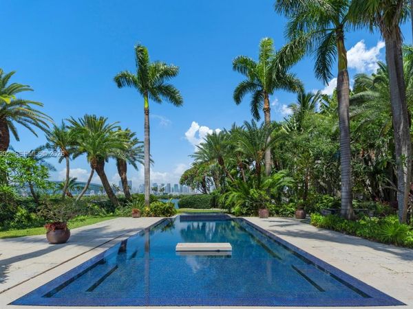 16 Palm Ave, Miami Beach, FL 33139