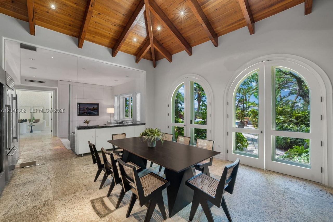 16 Palm Ave , Miami Beach, FL 33139 Photo