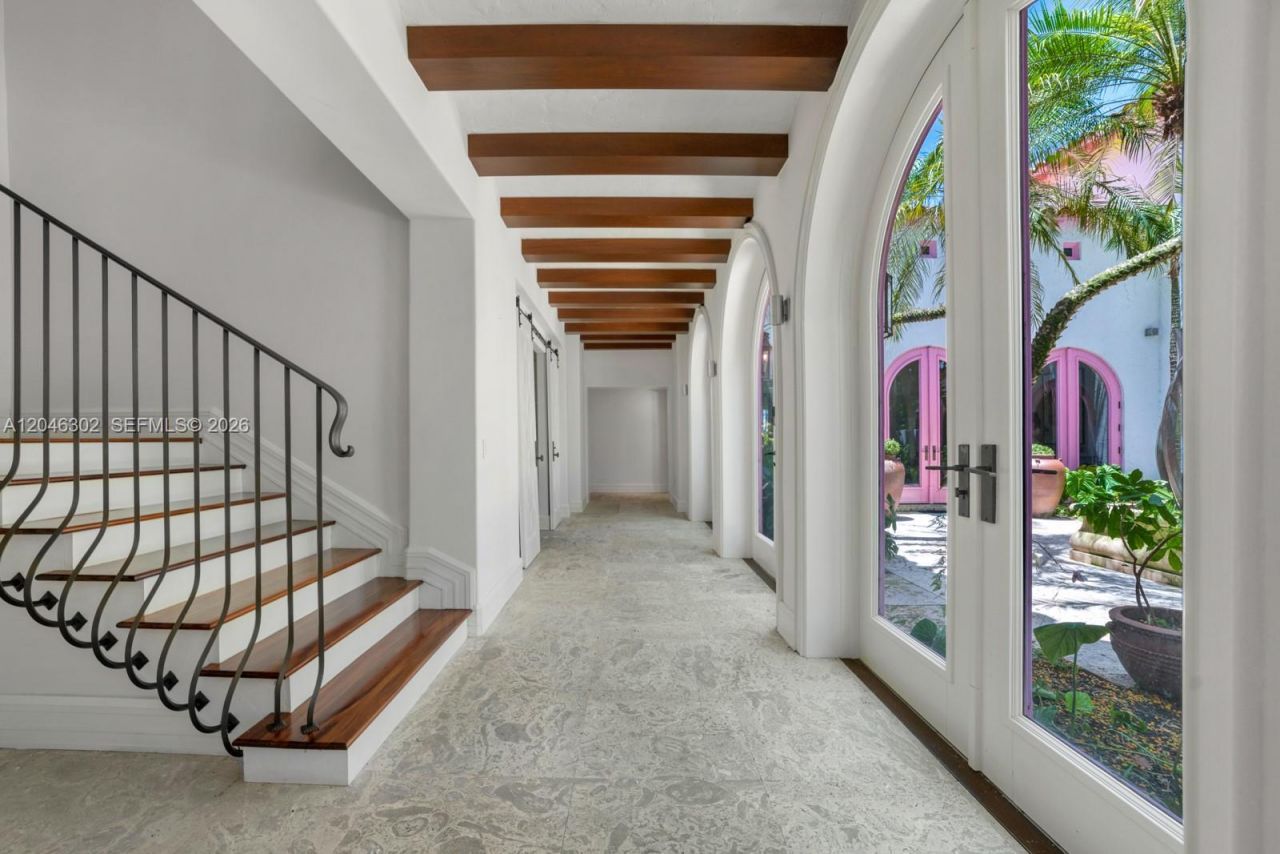 16 Palm Ave , Miami Beach, FL 33139 Photo
