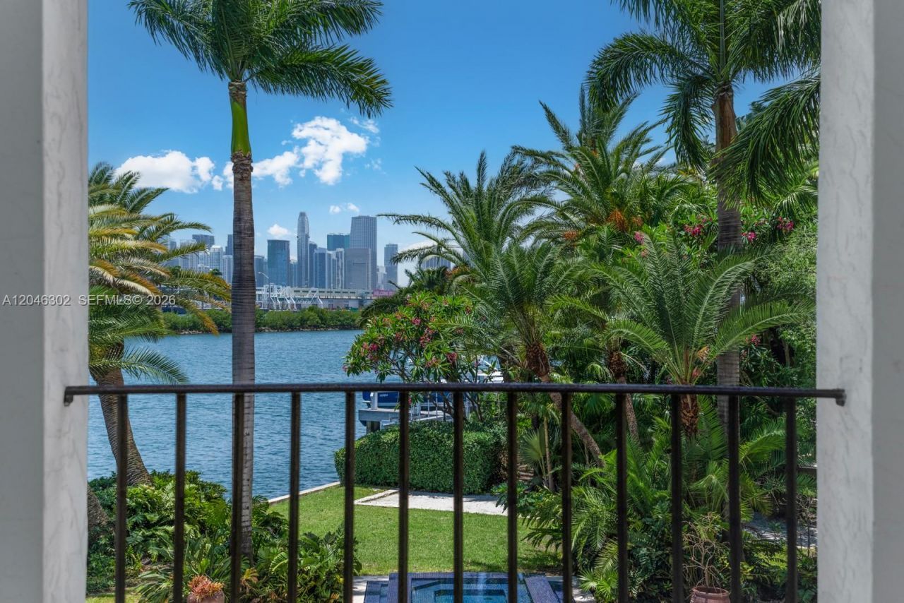 16 Palm Ave , Miami Beach, FL 33139 Photo