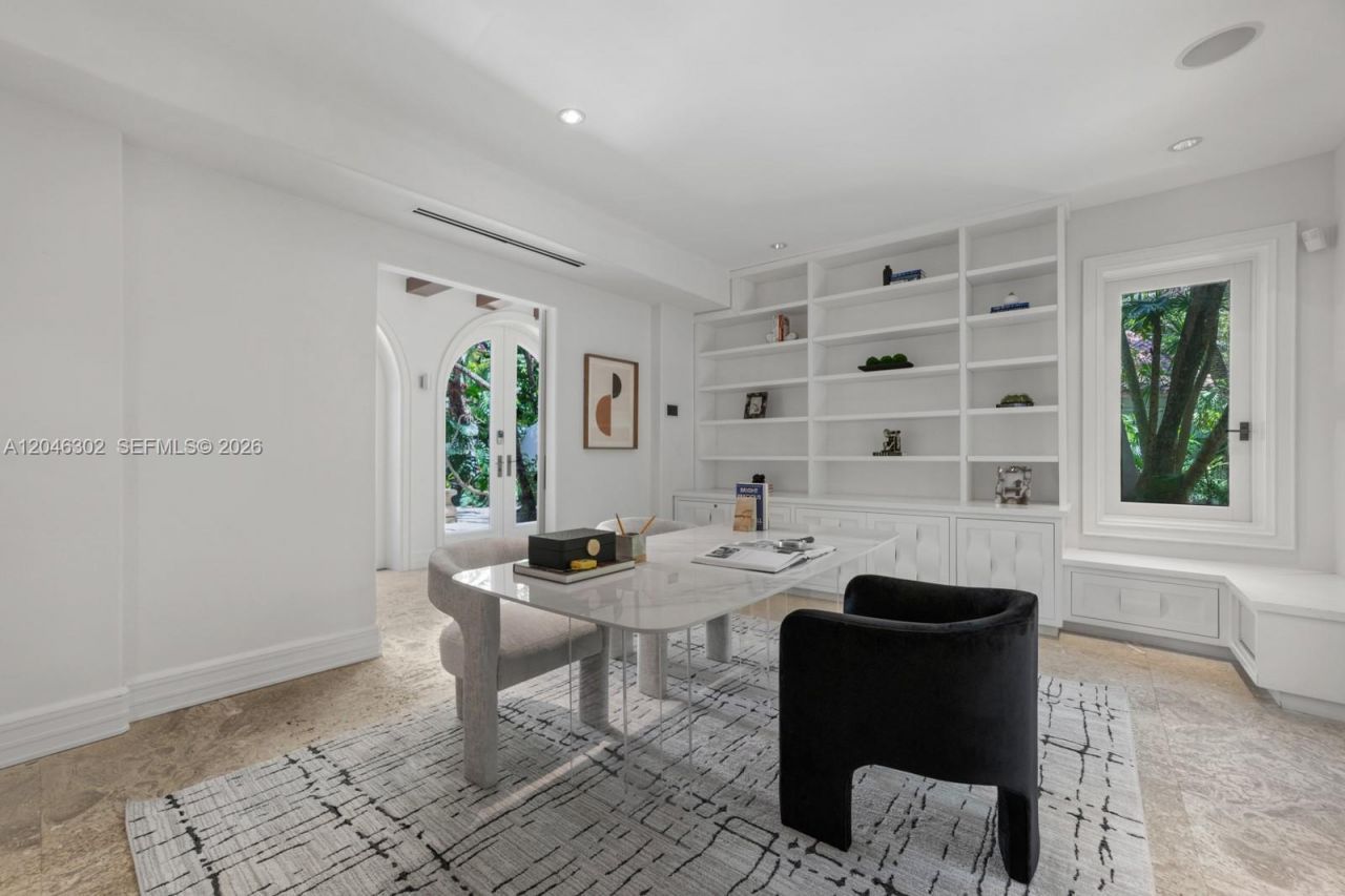 16 Palm Ave , Miami Beach, FL 33139 Photo