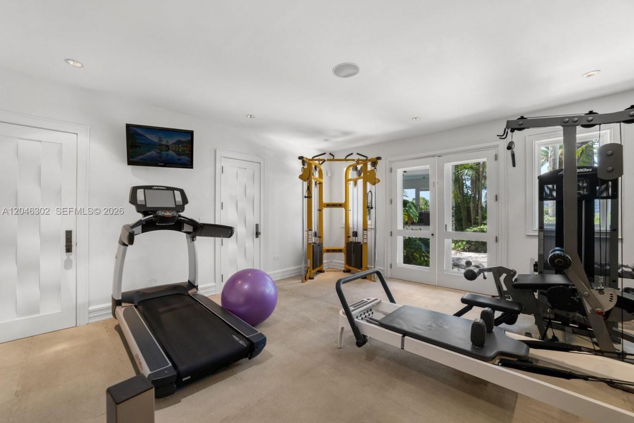 16 Palm Ave , Miami Beach, FL 33139 Photo