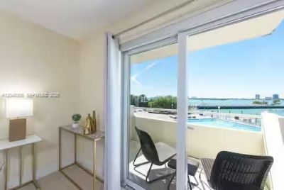 7904 West Dr , Unit 214, North Bay Village, FL 33141 Photo