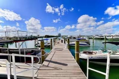 7904 West Dr , Unit 214, North Bay Village, FL 33141 Photo