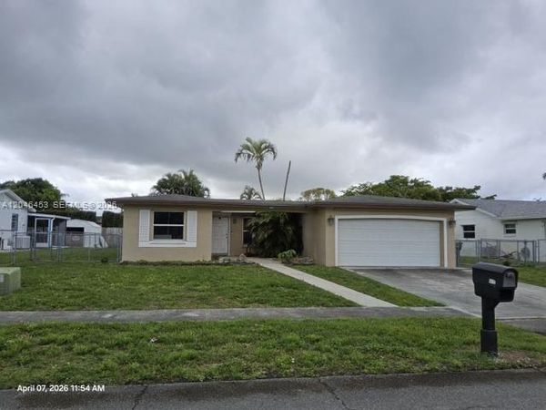 9410 NW 24th Pl , Unit 9410, Pembroke Pines, FL 33024