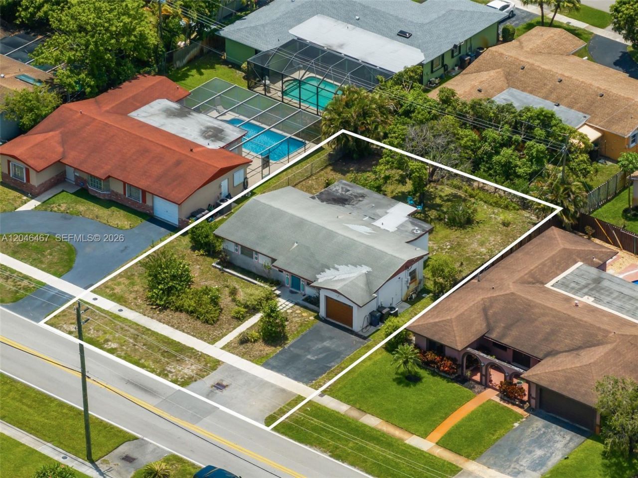 3620 NW 24th St , Lauderdale Lakes, FL 33311 Photo