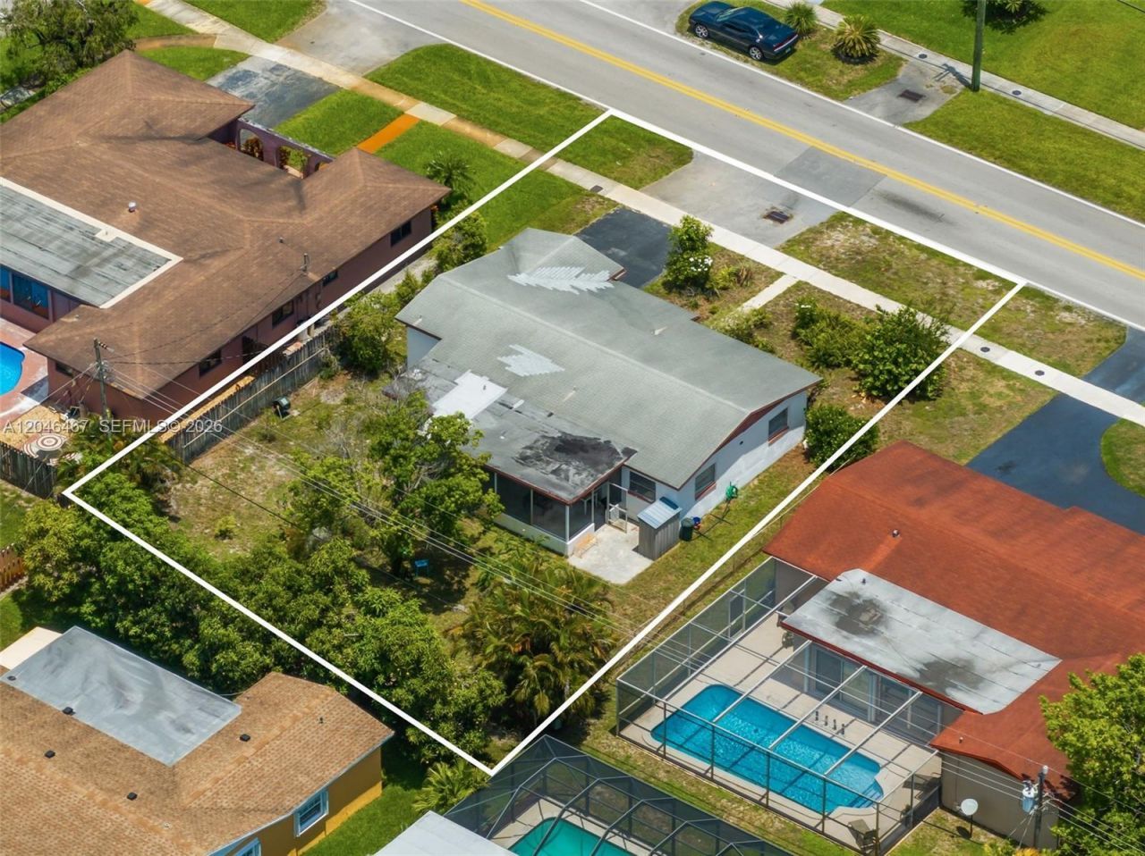 3620 NW 24th St , Lauderdale Lakes, FL 33311 Photo