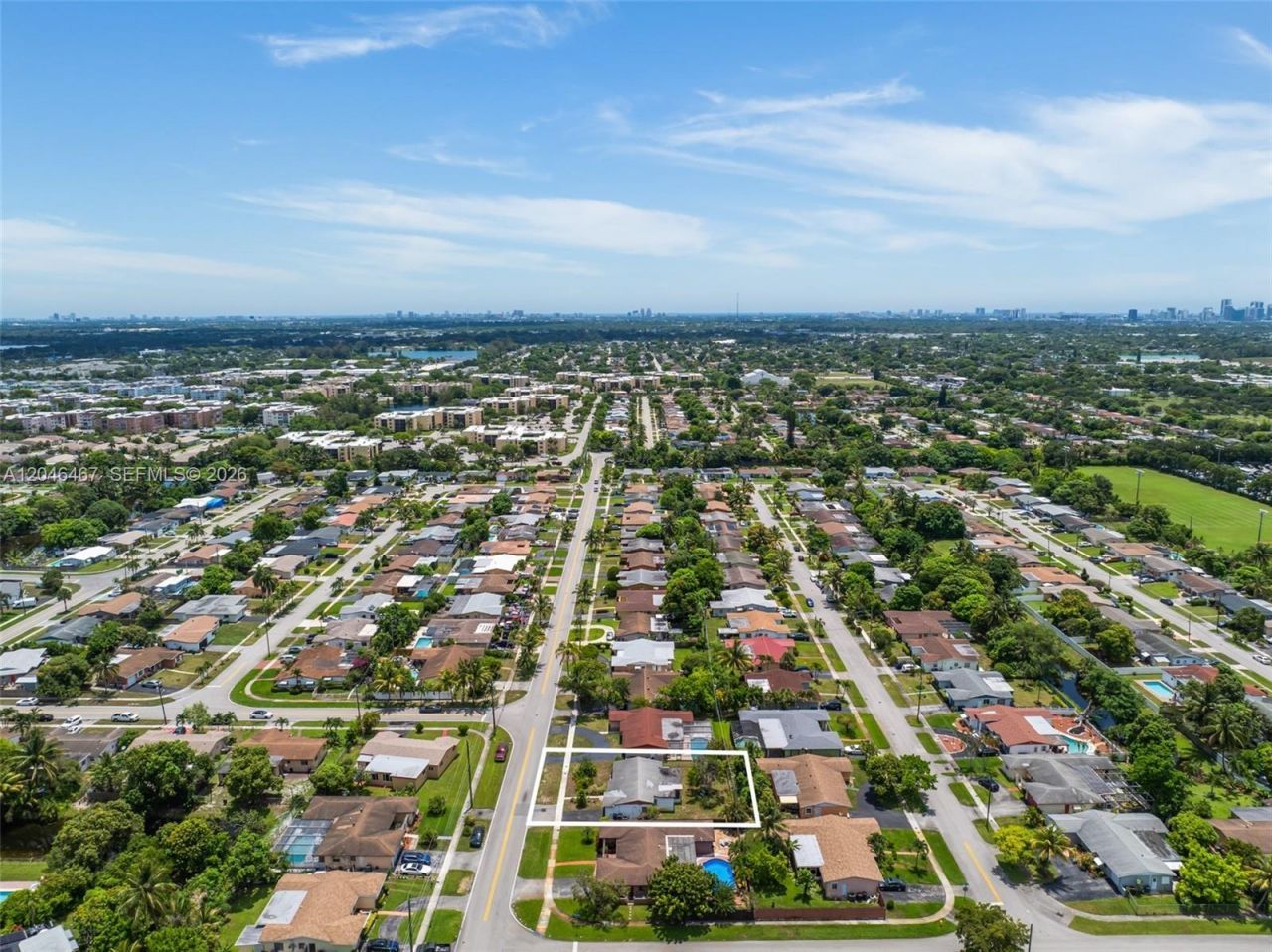 3620 NW 24th St , Lauderdale Lakes, FL 33311 Photo