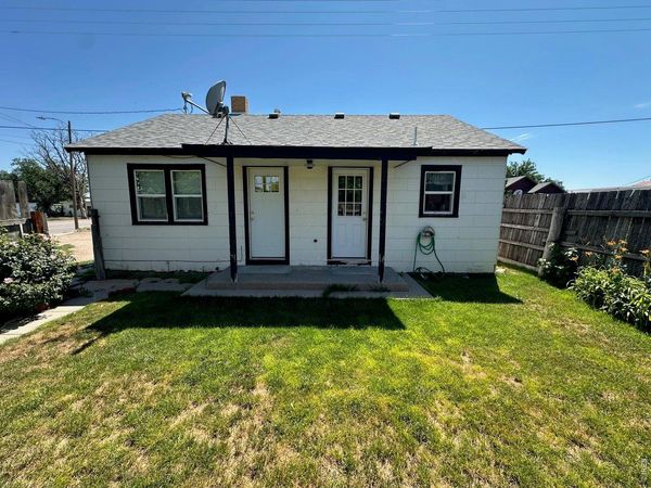 88 Cedar Ave, Akron, CO 80720