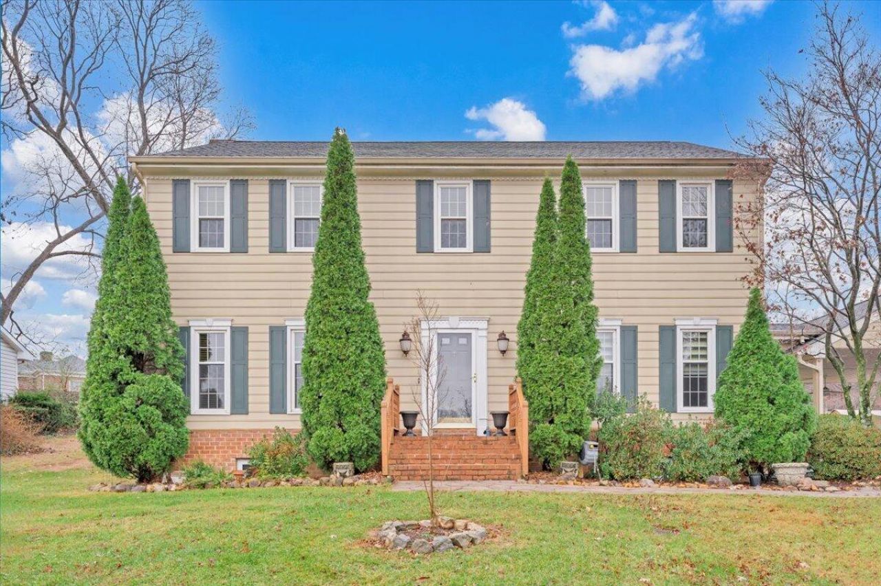 3336 Clara Ave Sw, Roanoke, VA 24018 Main Photo