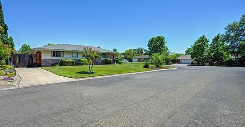 2800 Ashbourne Dr, Sacramento, CA 95821 Photo
