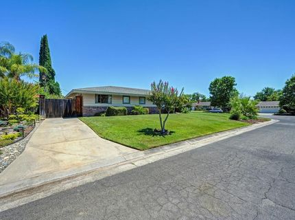 2800 Ashbourne Dr, Sacramento, CA 95821 Photo