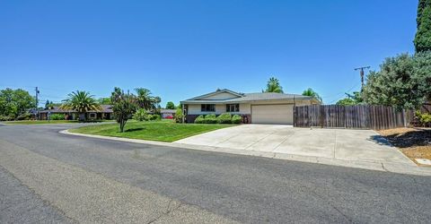 2800 Ashbourne Dr, Sacramento, CA 95821 Photo