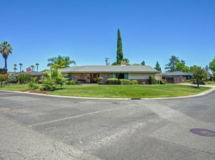 2800 Ashbourne Dr, Sacramento, CA 95821 Photo