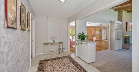 2800 Ashbourne Dr, Sacramento, CA 95821 Photo