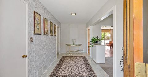 2800 Ashbourne Dr, Sacramento, CA 95821 Photo