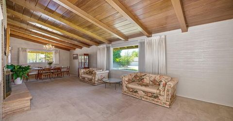 2800 Ashbourne Dr, Sacramento, CA 95821 Photo