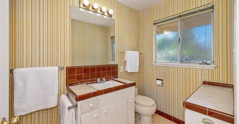 2800 Ashbourne Dr, Sacramento, CA 95821 Photo
