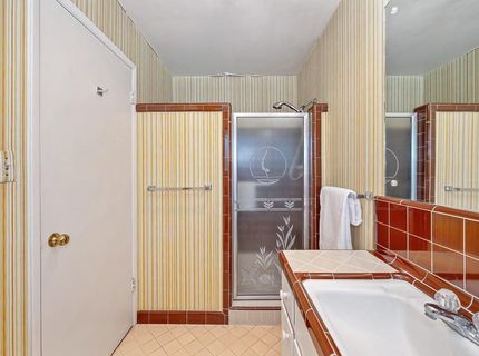 2800 Ashbourne Dr, Sacramento, CA 95821 Photo