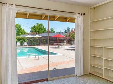 2800 Ashbourne Dr, Sacramento, CA 95821 Photo