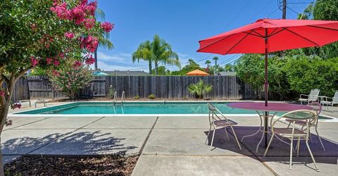 2800 Ashbourne Dr, Sacramento, CA 95821 Photo
