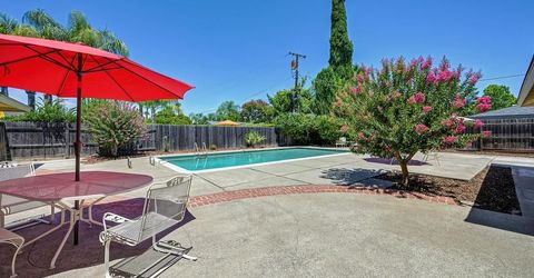 2800 Ashbourne Dr, Sacramento, CA 95821 Photo