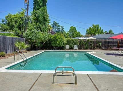 2800 Ashbourne Dr, Sacramento, CA 95821 Photo