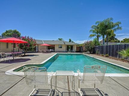 2800 Ashbourne Dr, Sacramento, CA 95821 Photo