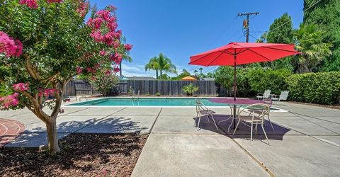 2800 Ashbourne Dr, Sacramento, CA 95821 Photo
