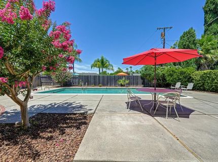 2800 Ashbourne Dr, Sacramento, CA 95821 Photo