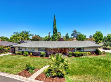 2800 Ashbourne Dr, Sacramento, CA 95821 Photo
