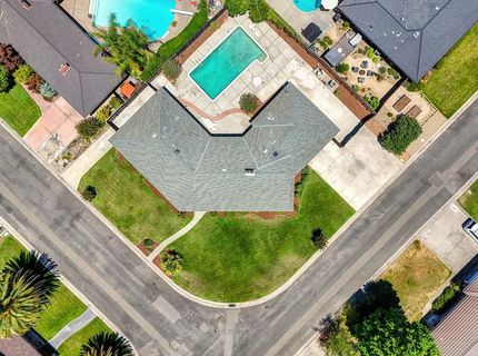 2800 Ashbourne Dr, Sacramento, CA 95821 Photo