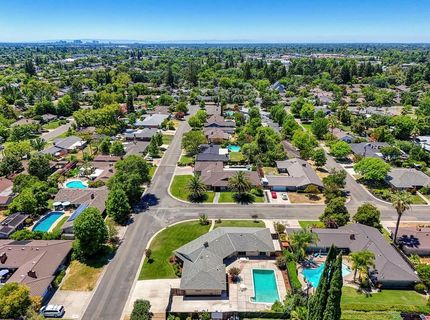2800 Ashbourne Dr, Sacramento, CA 95821 Photo