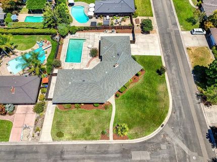 2800 Ashbourne Dr, Sacramento, CA 95821 Photo