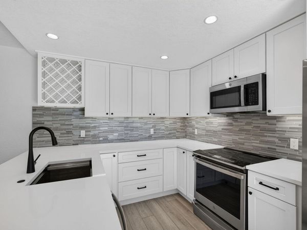 2101 21st Way, West Palm Beach, FL 33407