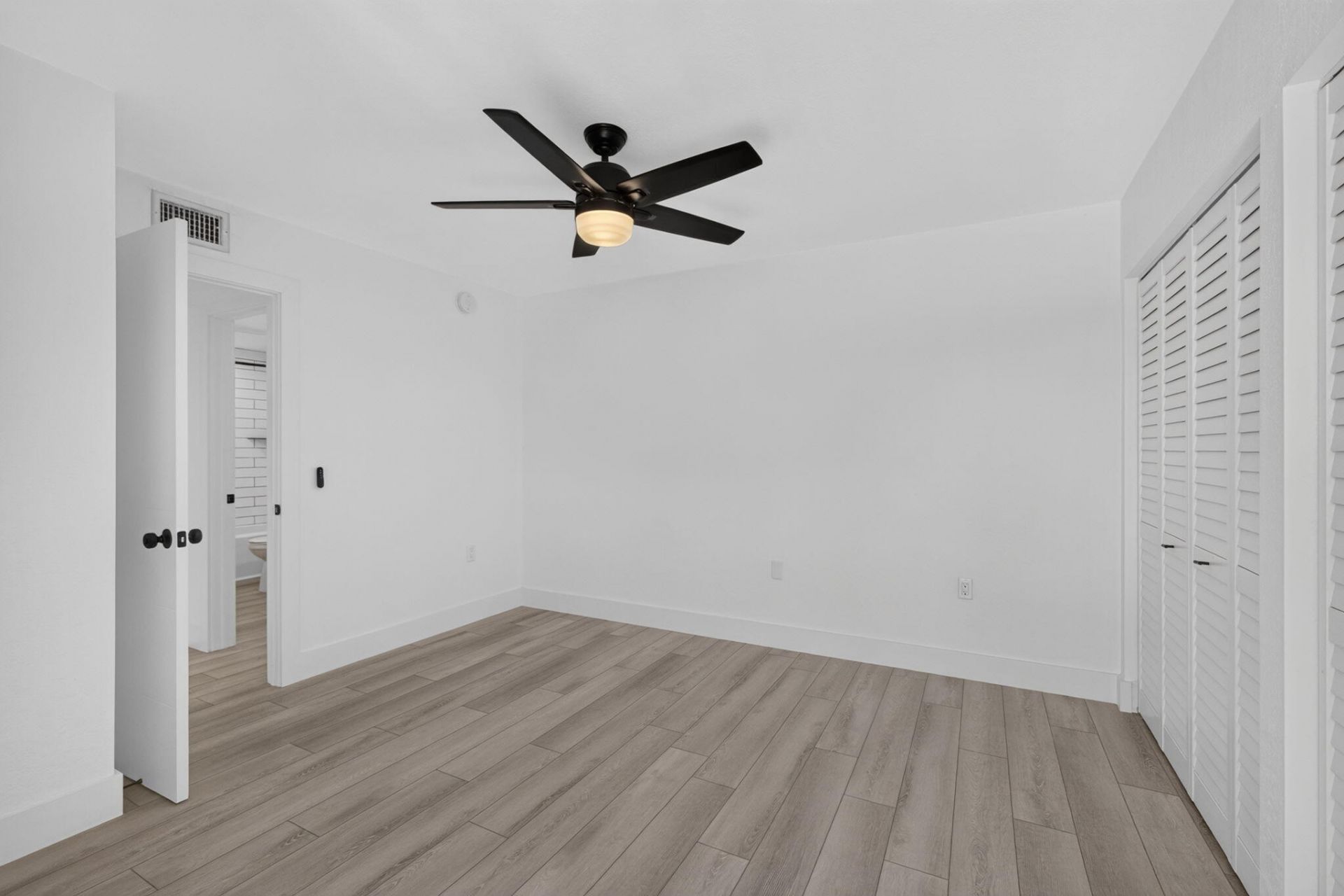 2101 21st Way, West Palm Beach, FL 33407 Photo