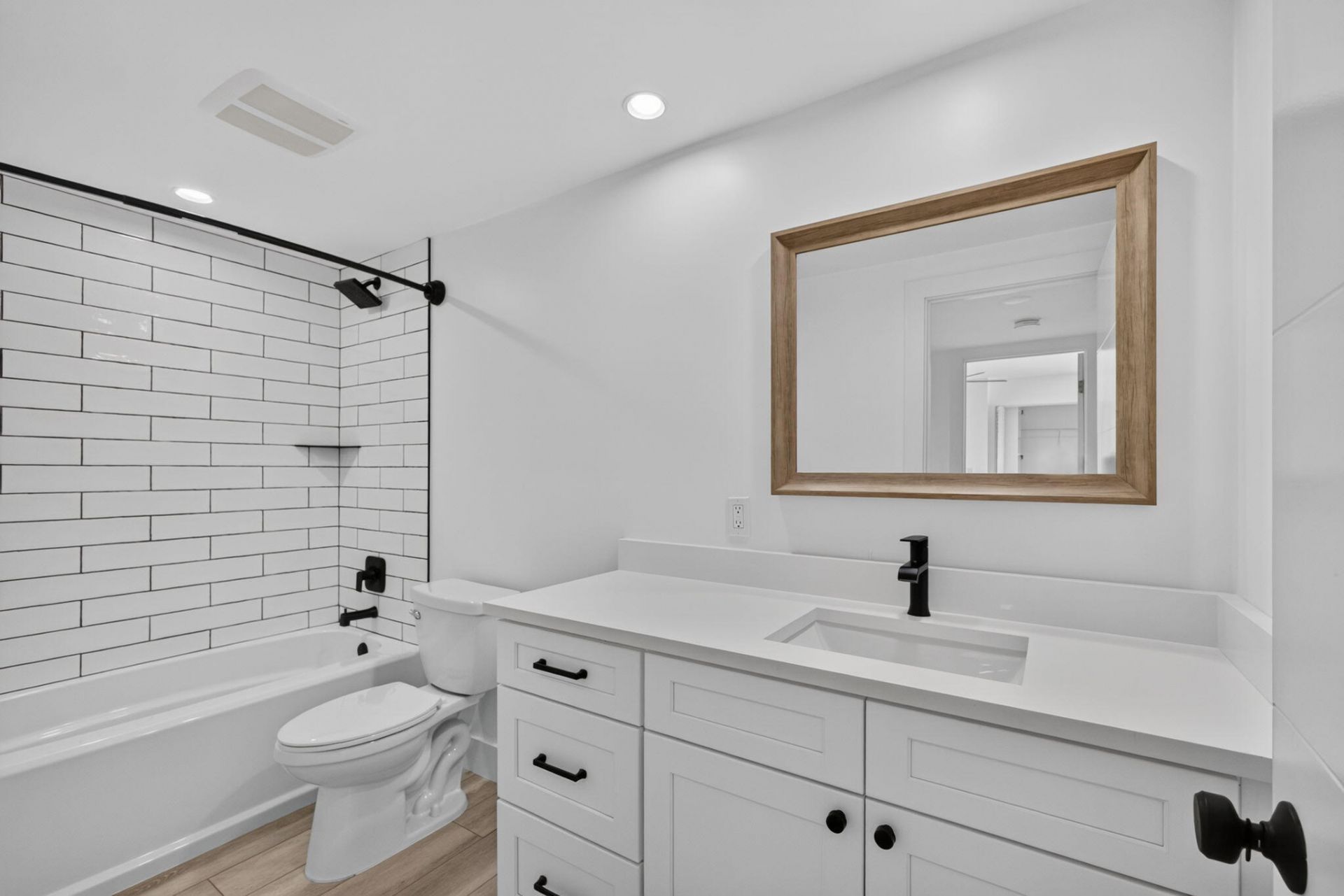 2101 21st Way, West Palm Beach, FL 33407 Photo