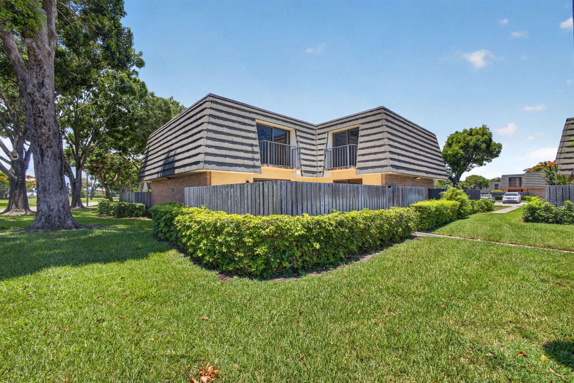 2101 21st Way, West Palm Beach, FL 33407 Photo