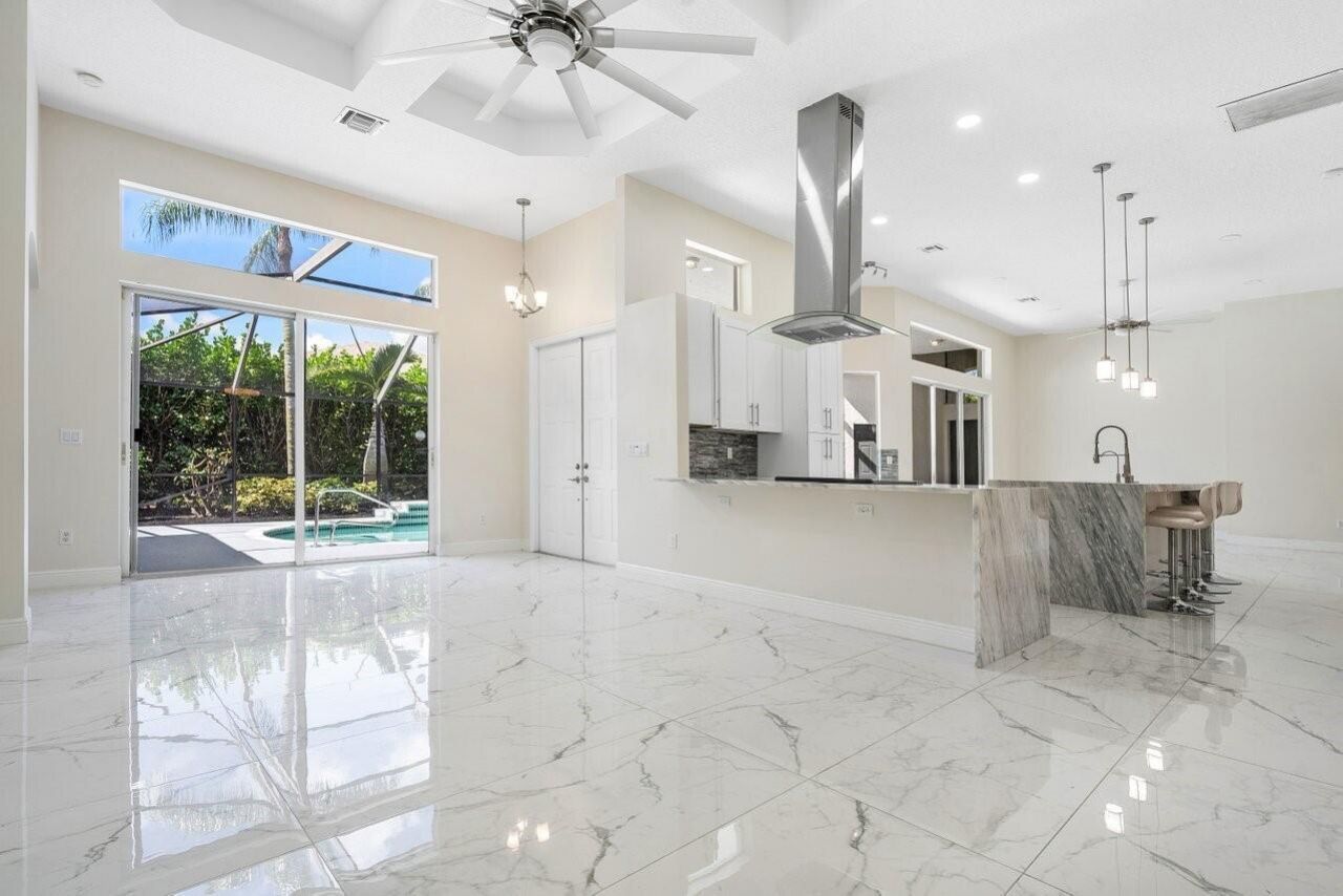 50 Lake Eden Drive, Boynton Beach, FL 33435 Photo