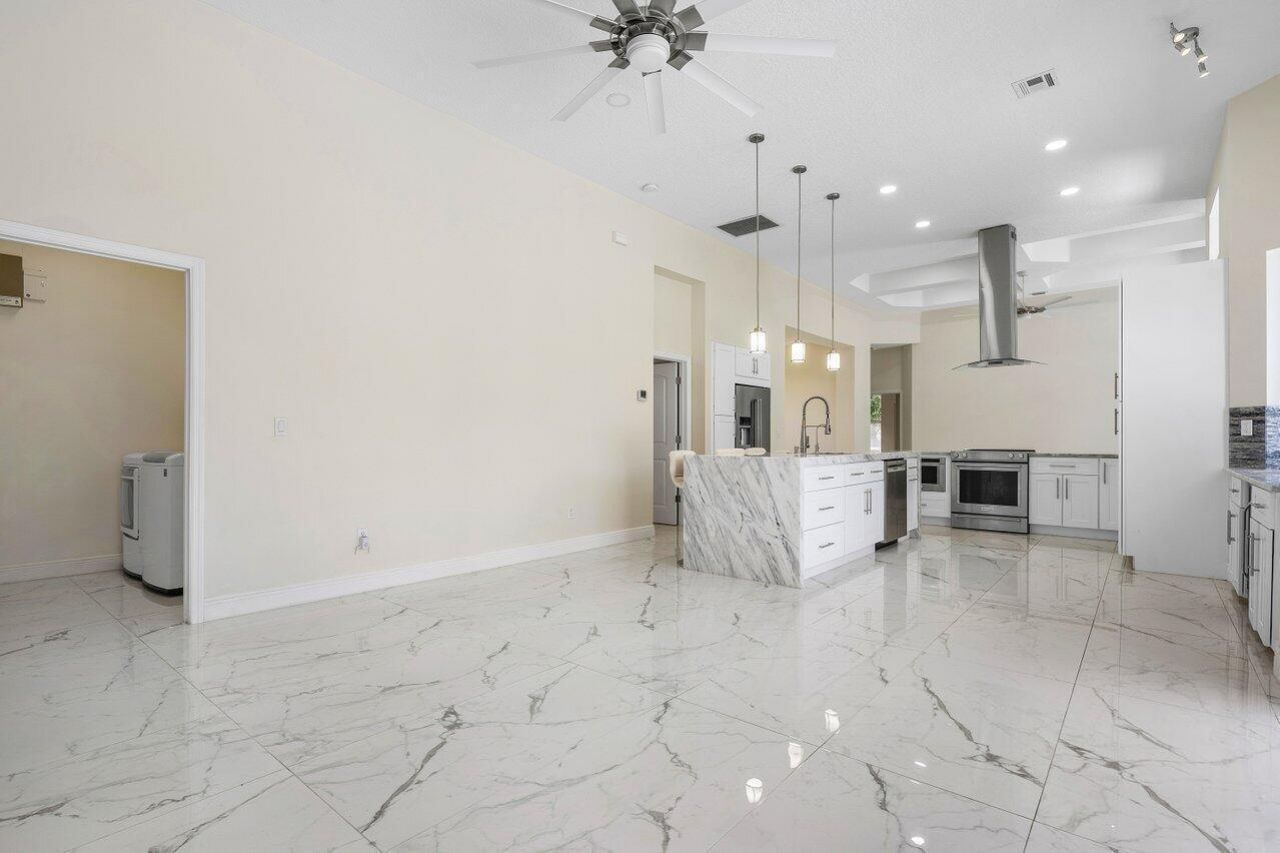 50 Lake Eden Drive, Boynton Beach, FL 33435 Photo
