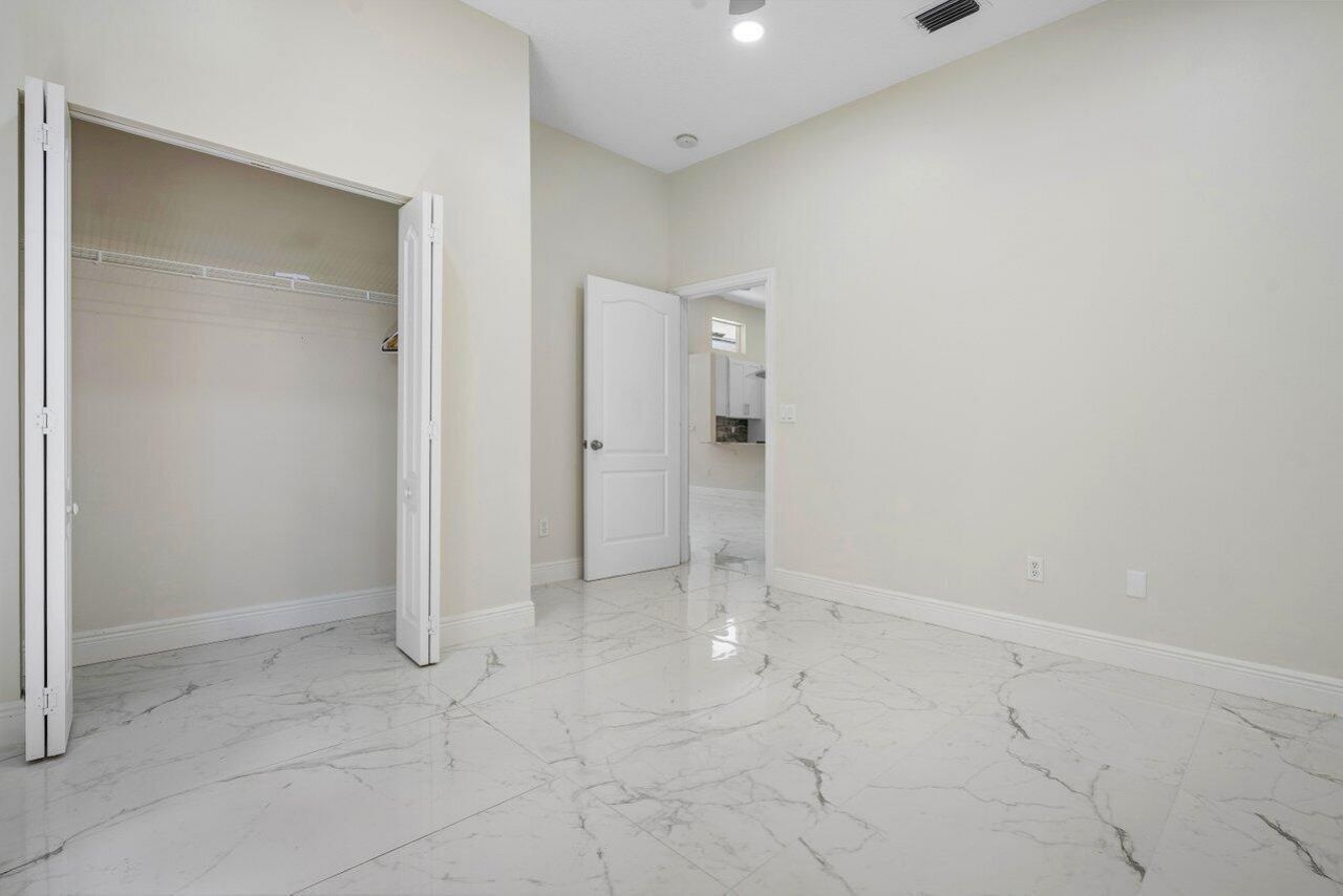 50 Lake Eden Drive, Boynton Beach, FL 33435 Photo