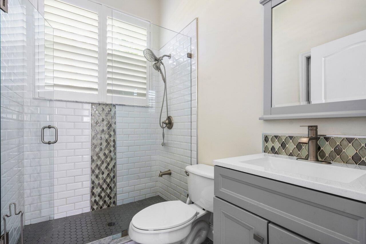 50 Lake Eden Drive, Boynton Beach, FL 33435 Photo