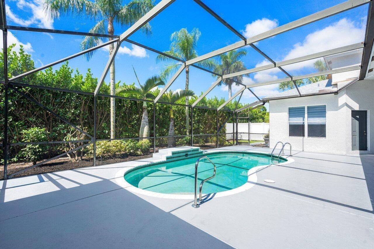 50 Lake Eden Drive, Boynton Beach, FL 33435 Photo