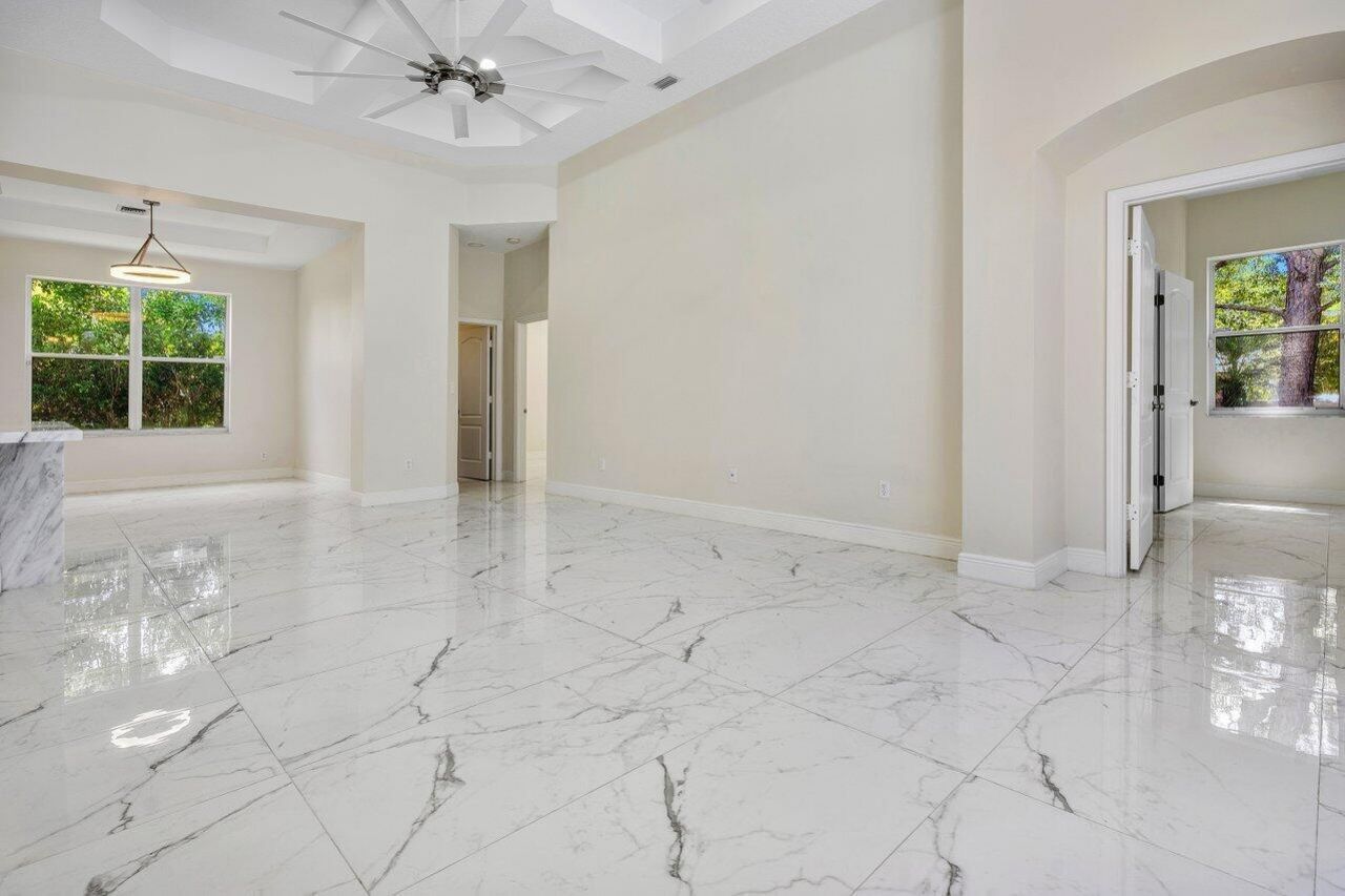50 Lake Eden Drive, Boynton Beach, FL 33435 Photo