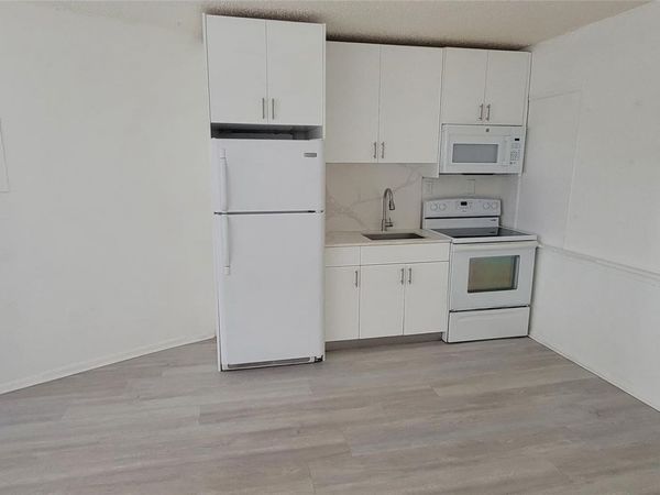 2417 Hayes Street, Unit 1, Hollywood, FL 33020